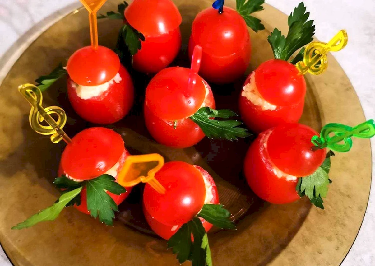Фаршированные помидорки черри