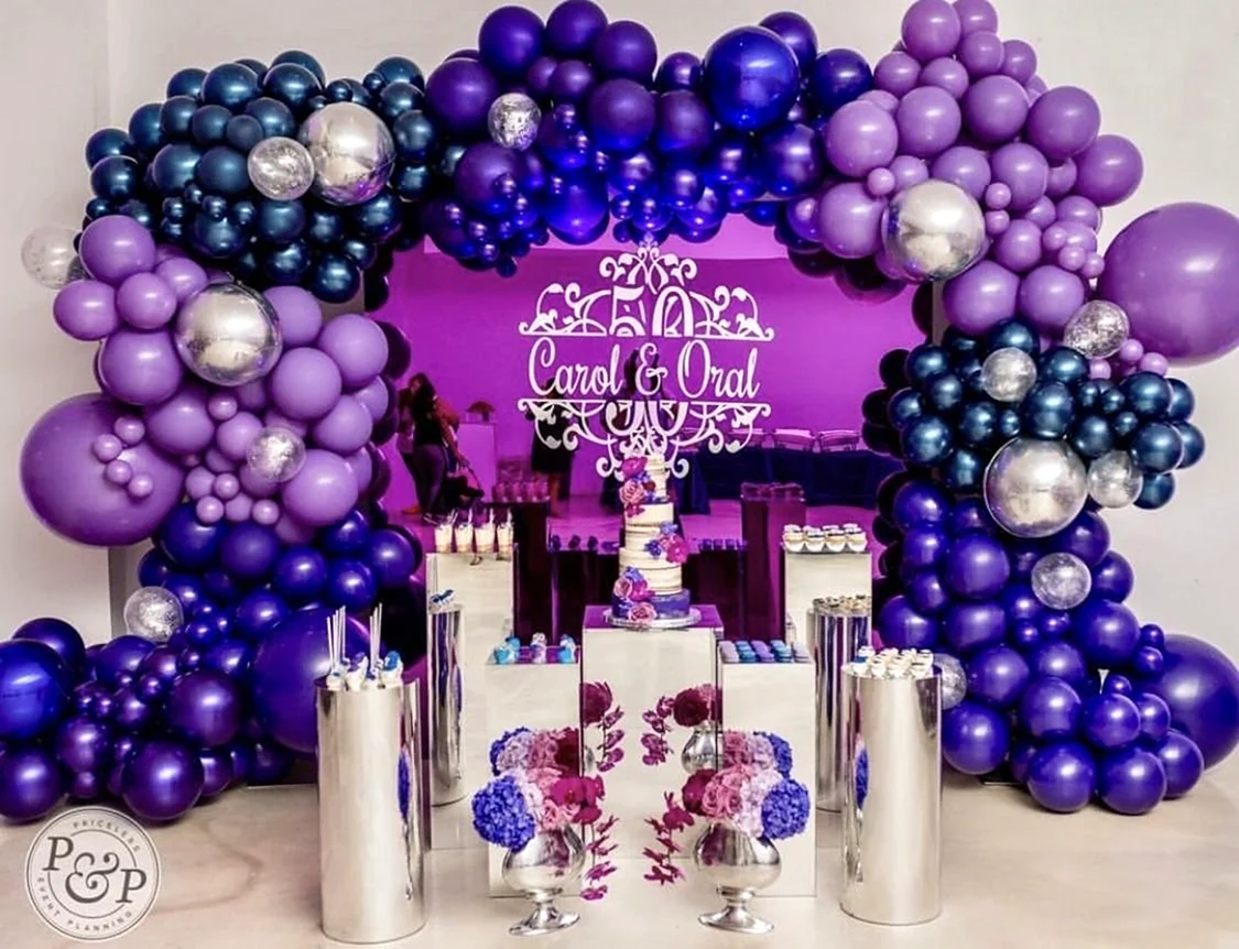 Фиолетовые шары