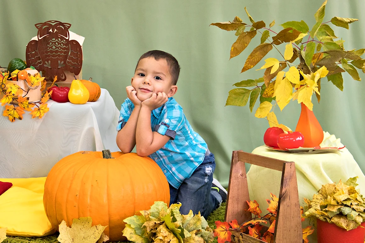 Фотозона осень в детском саду