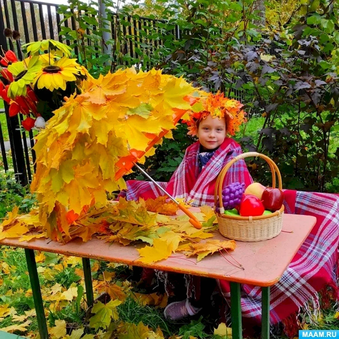Фотозоны в детском саду осень