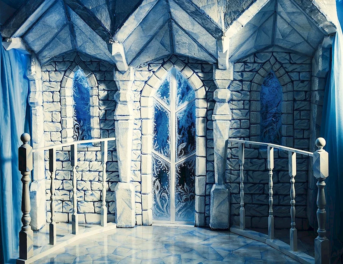 Интерьер замка снежной королевы