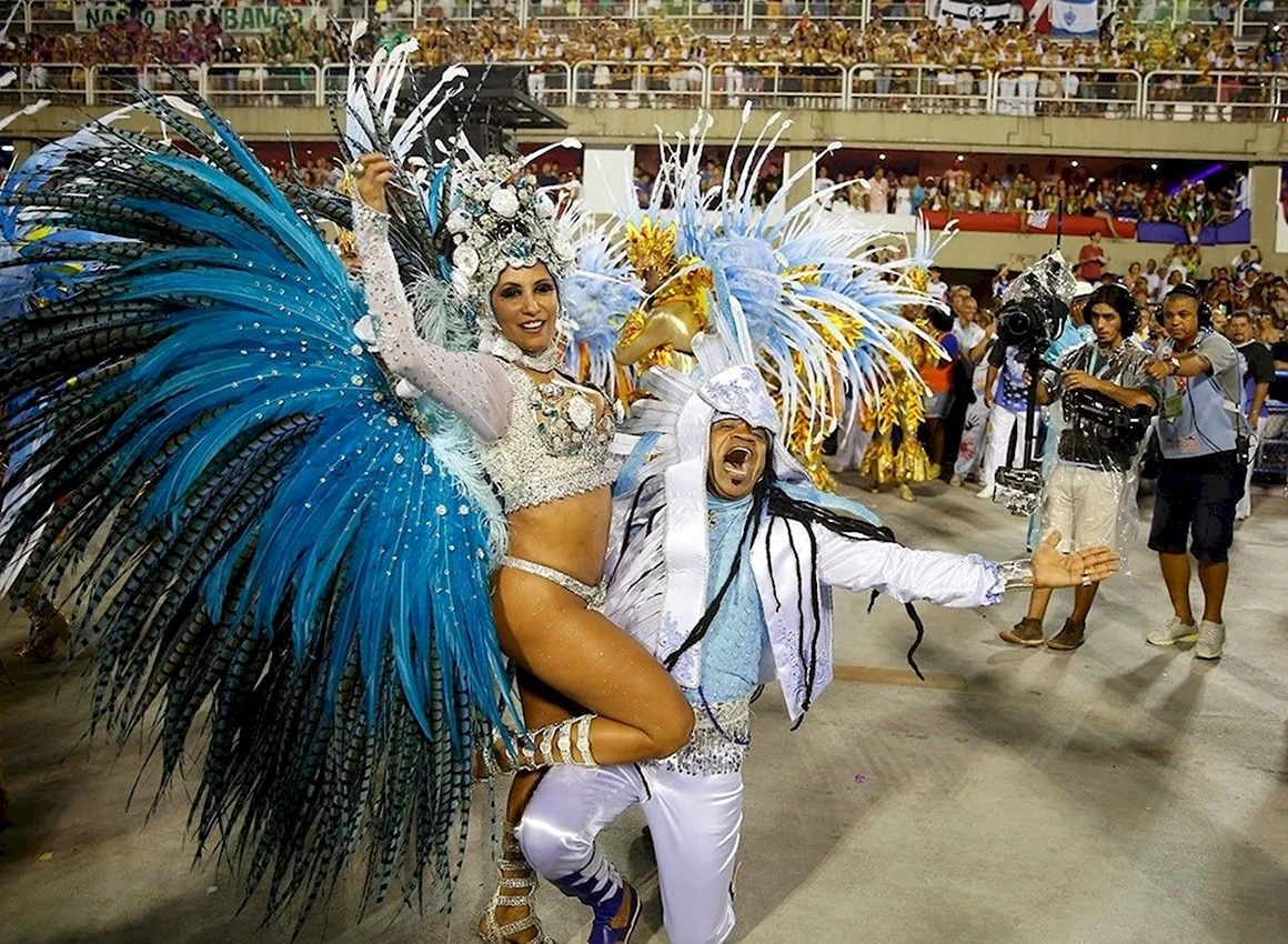 Карнавал в Рио-де-Жанейро мужчины