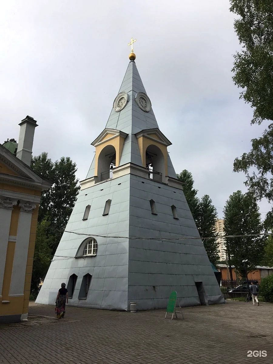 Храм кулич и Пасха в Санкт-Петербурге
