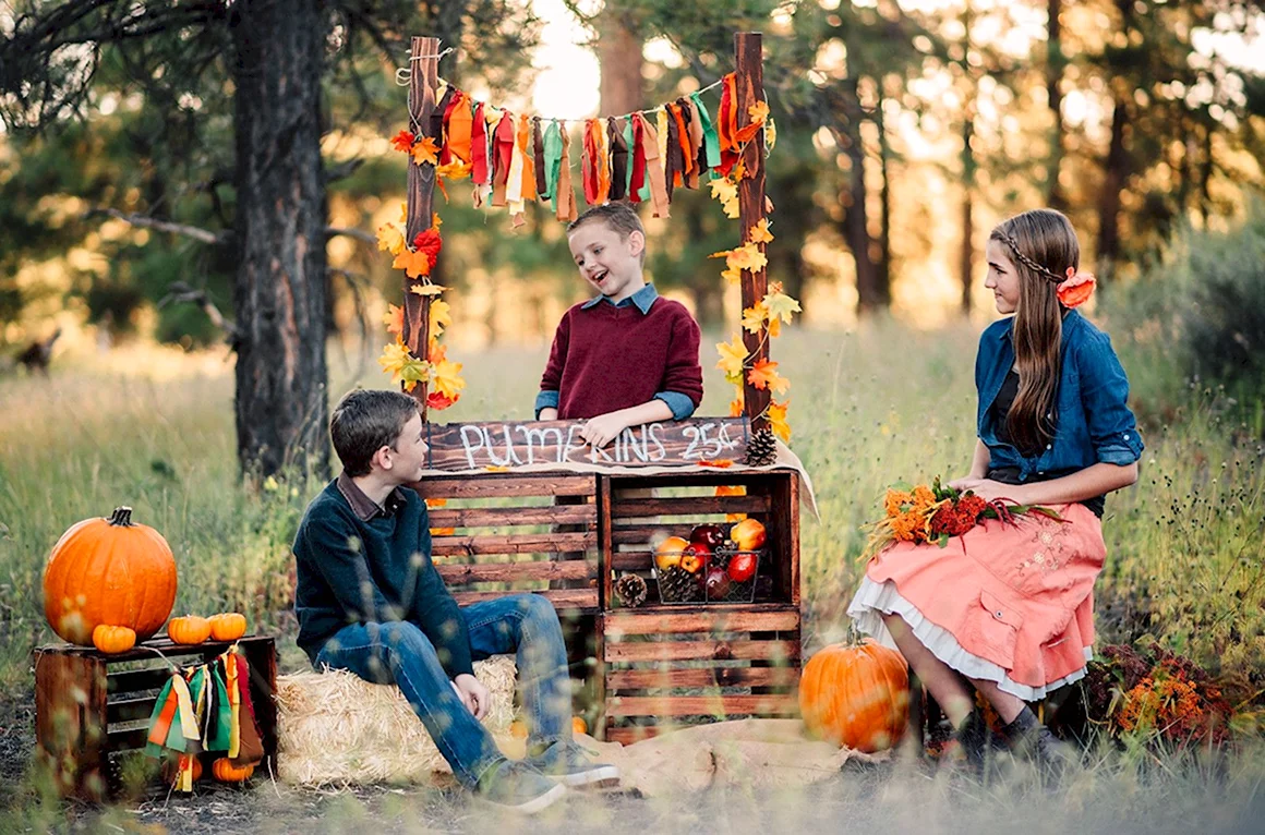Осенняя фотозона для детей