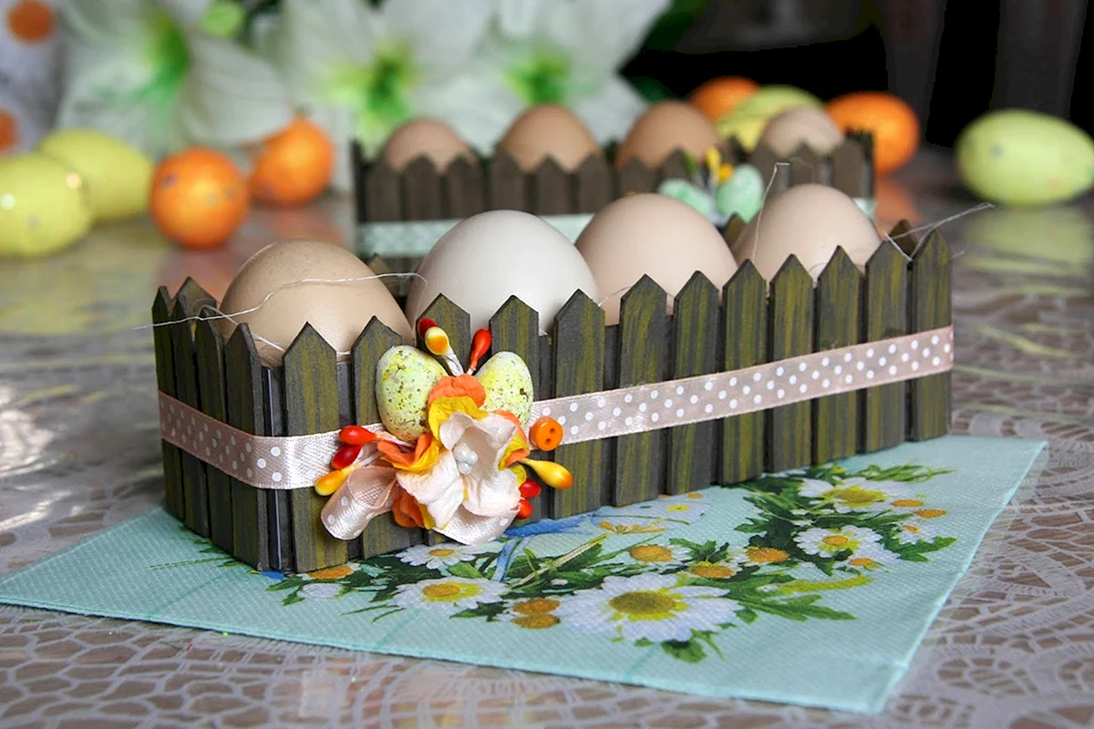 Подставка для яиц на Пасху