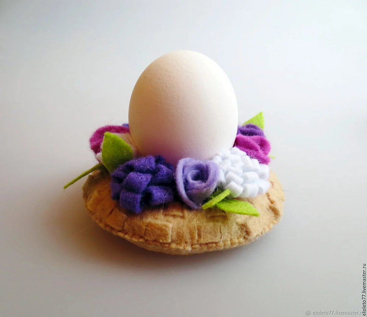 Подставка для пасхальных яиц «пасхальное яйцо»