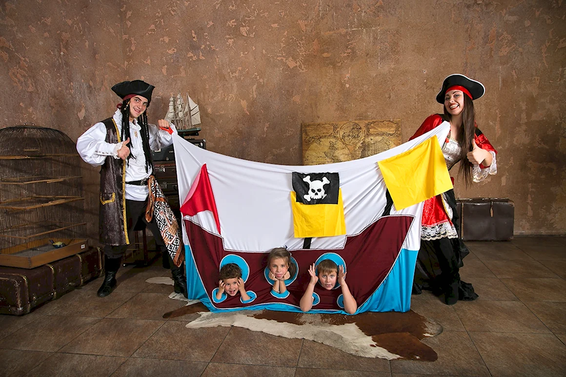 Реквизит для пиратской вечеринки