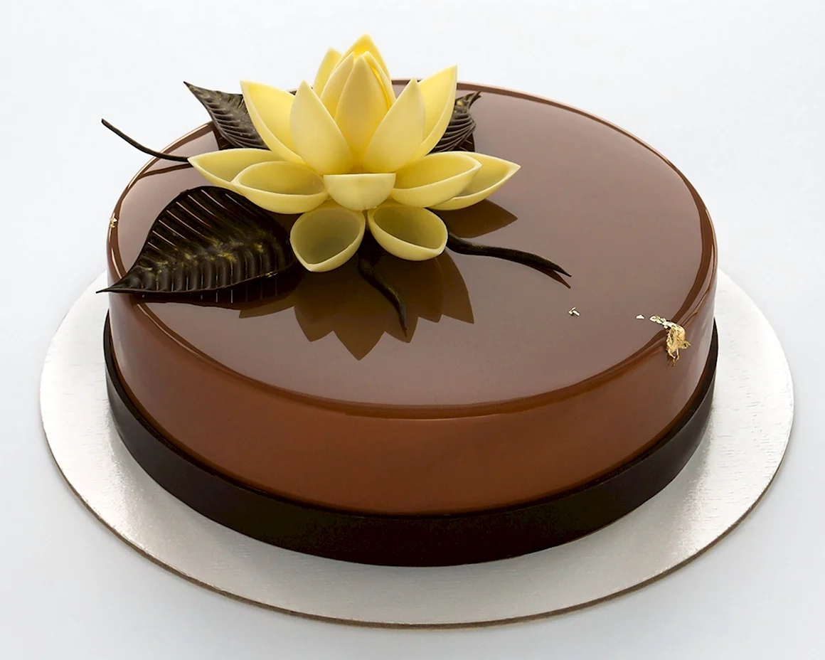 Шоколадный муссовый торт