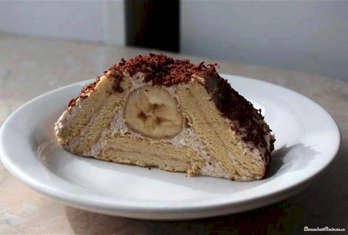 Торт банановый домик