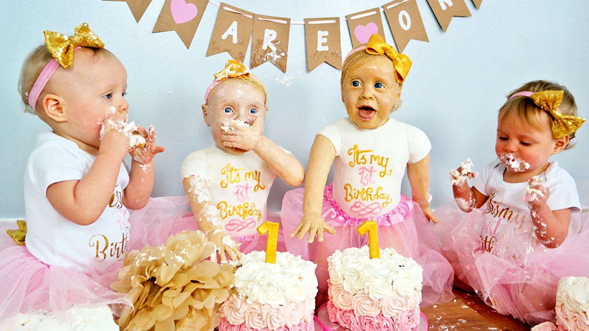 Торт на 1 годик двойняшкам девочкам