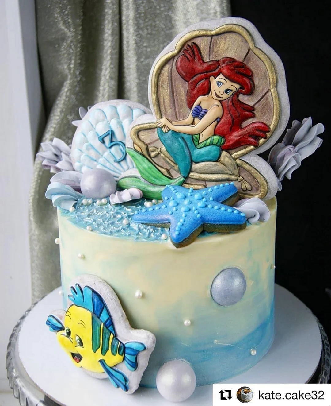 Торт с русалочкой Ариэль