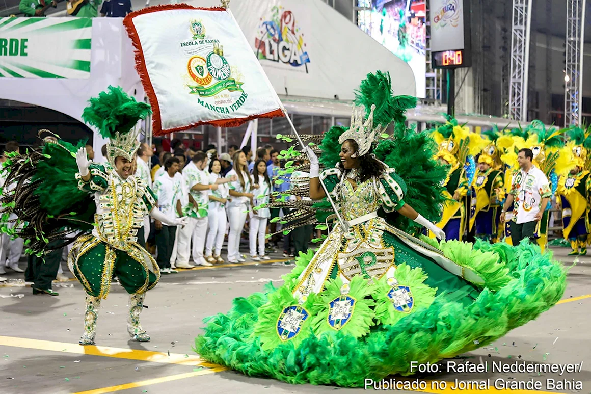 Традиция в Бразилии карнавал