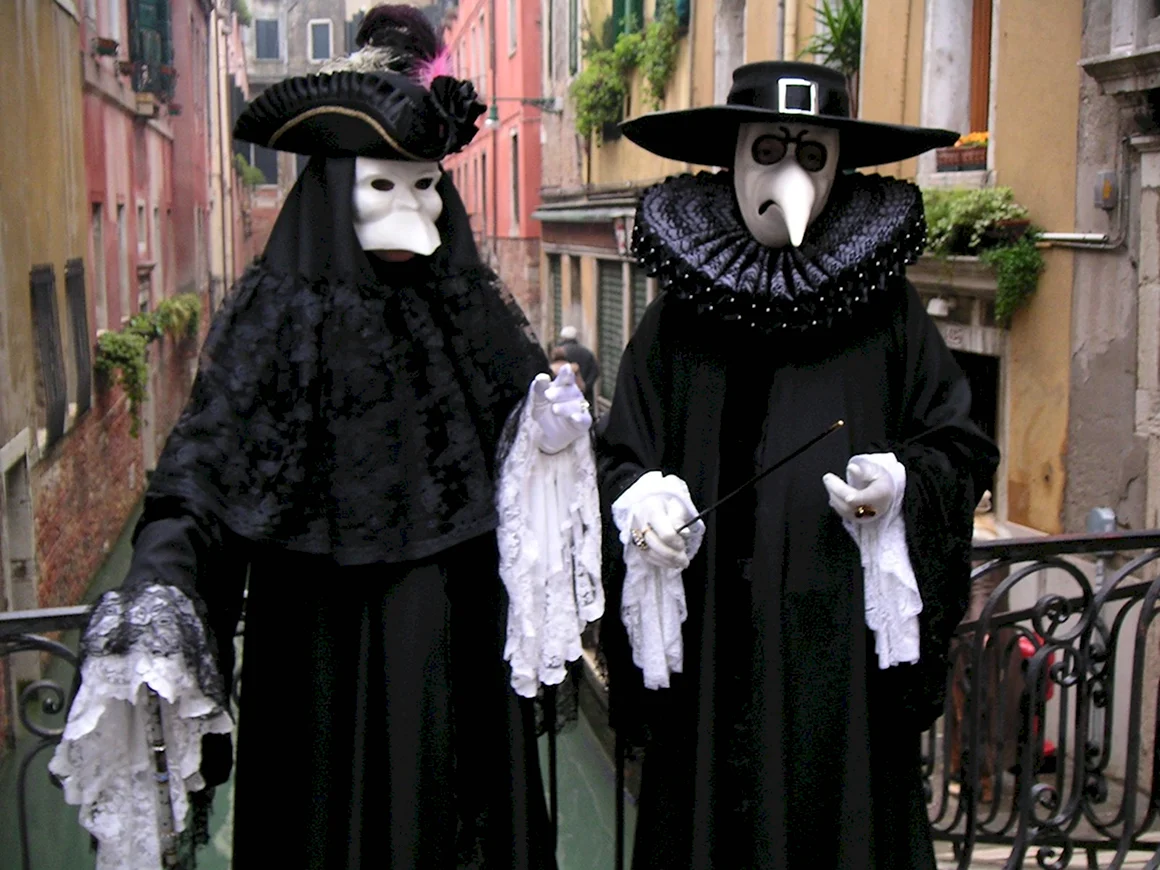 Венецианский карнавал Чумной доктор